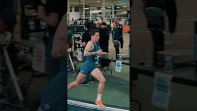 NIKKI HILTZ in the house!! Nikki took home a W in the ASICS Sound Invite 3000m!
