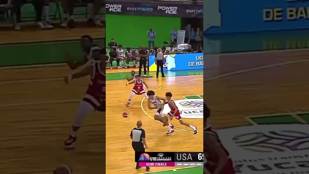 Cameron Boozer is a cheat code 🤯 #FIBAU17