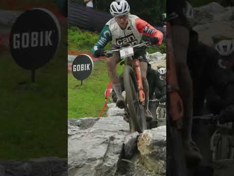 ROCKIN' & ROLLIN' on SCALPELS 💪 #shorts #mtb