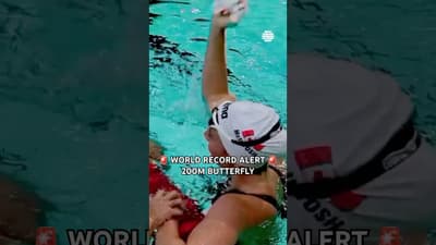 It’s Summer-time 🚨 #WorldRecord #WR #swimming #McIntosh #worldaquatics