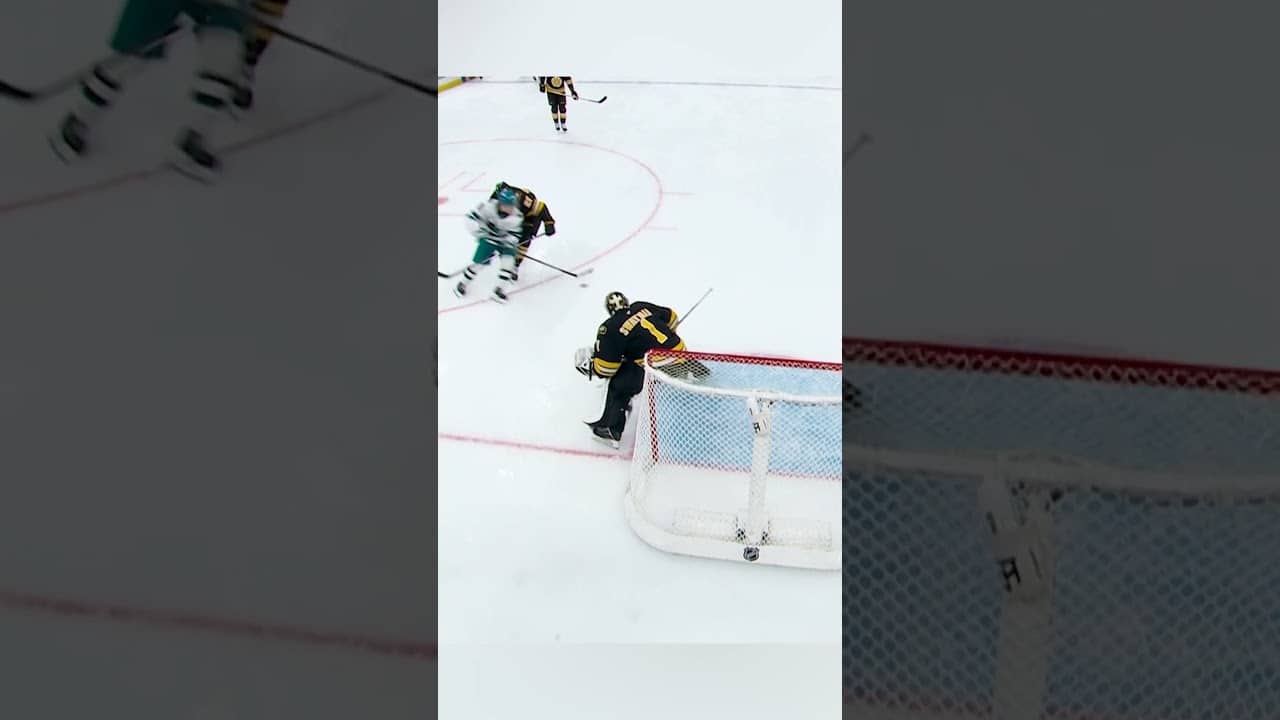 Still not over this Eklund goal. 🤩 #hockey #nhl #sharks