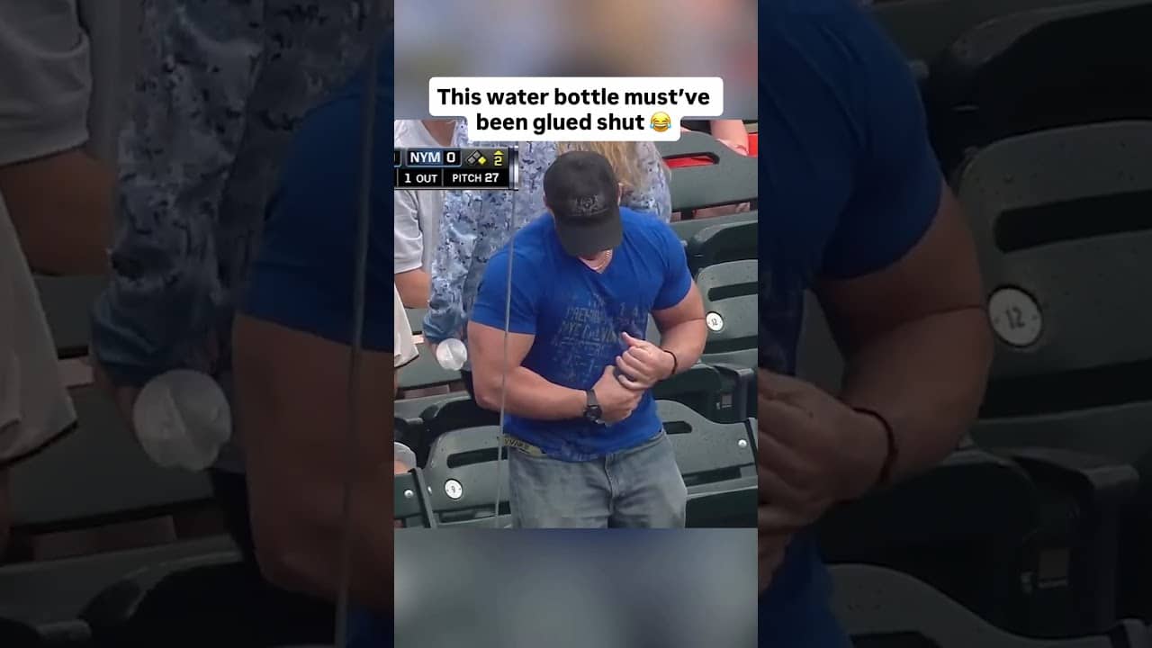 This water bottle mustโve been glued shut ๐ #mlb #baseball #gym