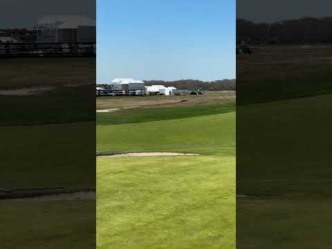 These greens are gonna be FAST and the run offs are gonna be BRUTAL at Shinnecock this week ππ€£