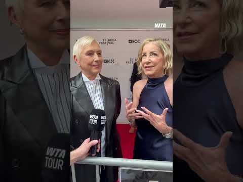 A heated rivalry for the ages 🔥 #wta #chrisevert #martinanavratilova