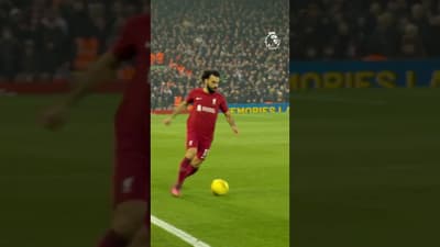 Mo Salah v Lisandro Martinez 😲